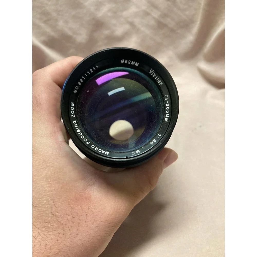 VIVITAR 75-205mm 1:3.8 MC Macro Focusing Zoom Camera Lens